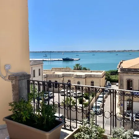 Casetta Giuliana Apartment